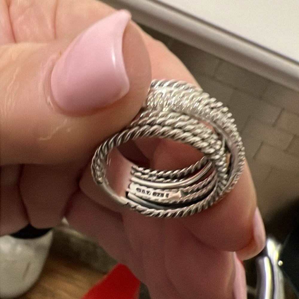 David Yurman crossover ring size 7 authentic New - Picture 4 of 4